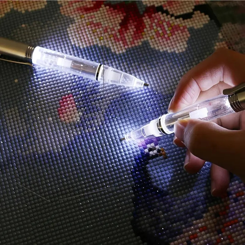 Embroidery Artwork - ปากกาเพชร LED สำหรับงานปักครอสติช 1 ชิ้น ปากกาเจาะแสงสำหรับงาน