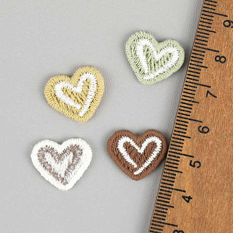 แพ็ค 20 ชิ้น แผ่นปะลายปักรูปหั - Embroidery On Socks บทวิจารณ์และราคา