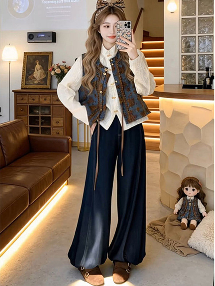 ชุดเซ็ตสามชิ้น เสื้อกั๊กยีนส์ป - Embroidery Vest บทวิจารณ์และราคา
