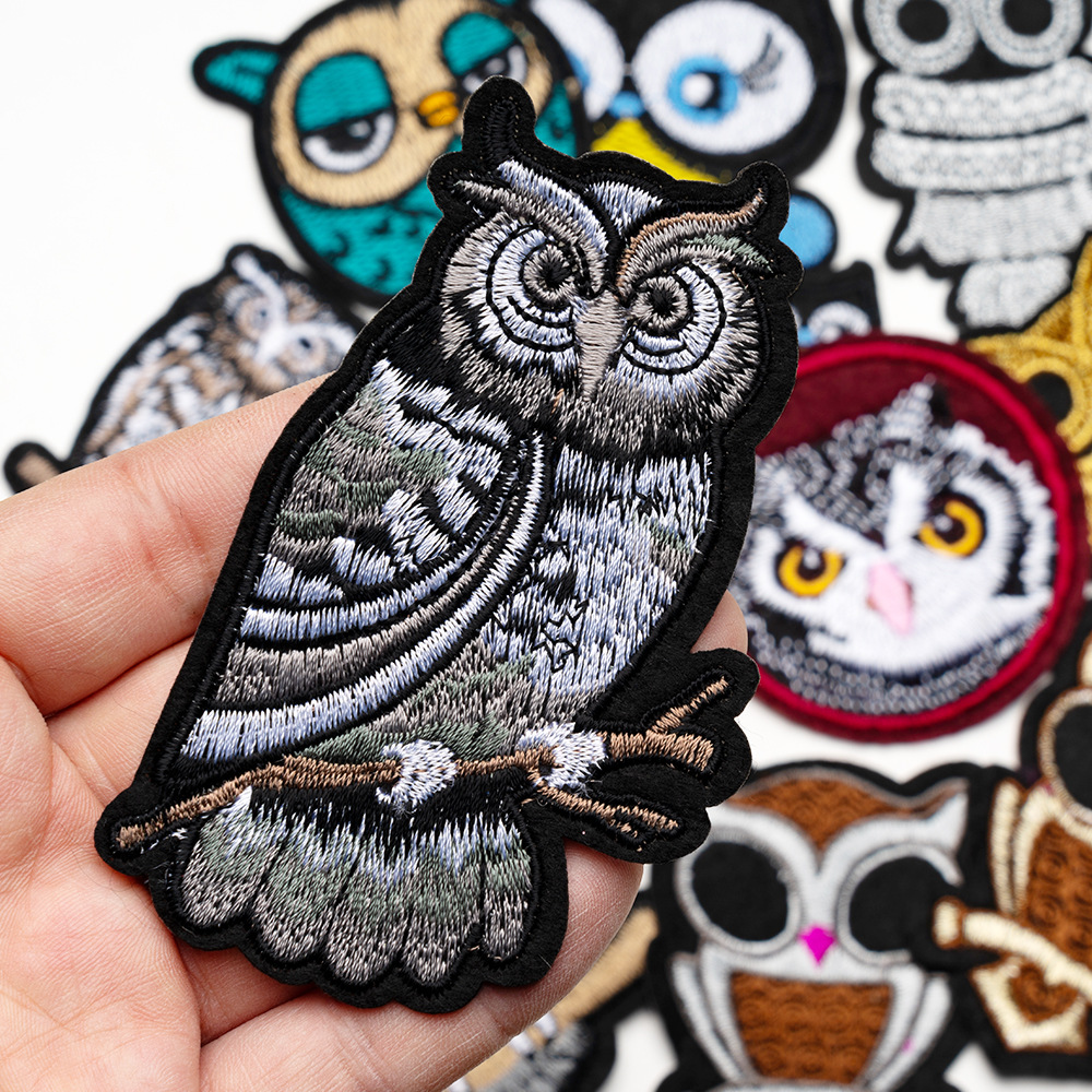 นกฮูกสีเทาเงินธีมเย็บ/เหล็กบนแ - Embroidery On Socks บทวิจารณ์และราคา