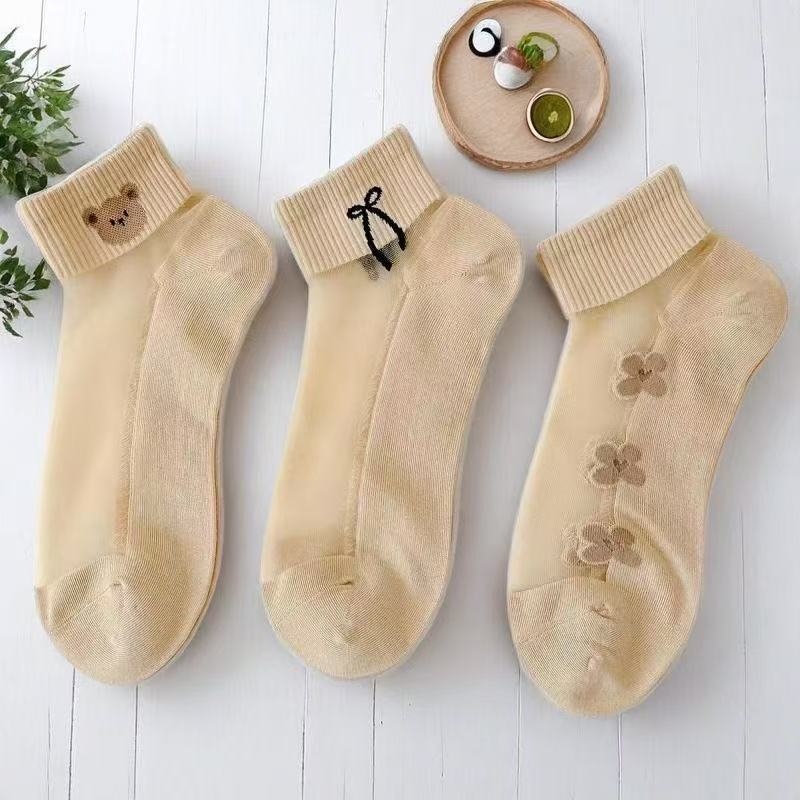 ถุงเท้าผู้หญิงผ้าไหมน้ำแข็งโพล - Embroidery On Socks บทวิจารณ์และราคา