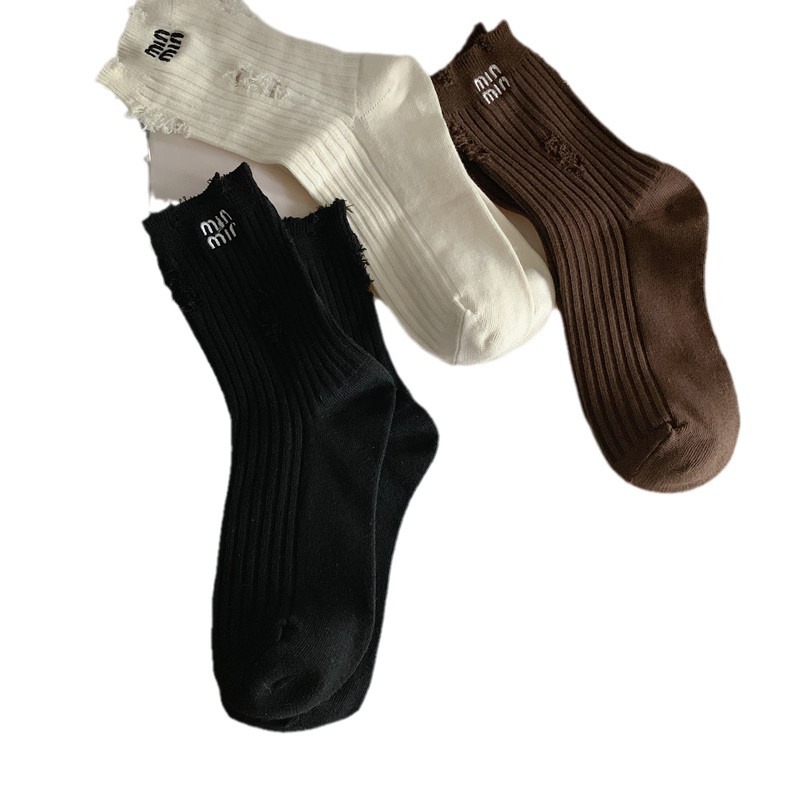 ถุงเท้าแบรนด์หรู 3 คู่ สำหรับผ - Embroidery On Socks บทวิจารณ์และราคา
