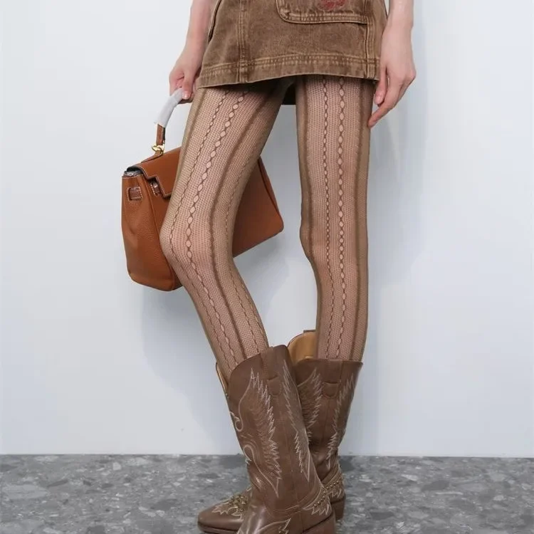 Retro สีน้ําตาลลูกไม้ Hollow ต - Embroidery On Socks บทวิจารณ์และราคา